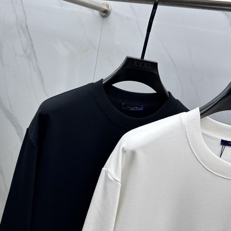 l0vis Vvtt0n t-shirt